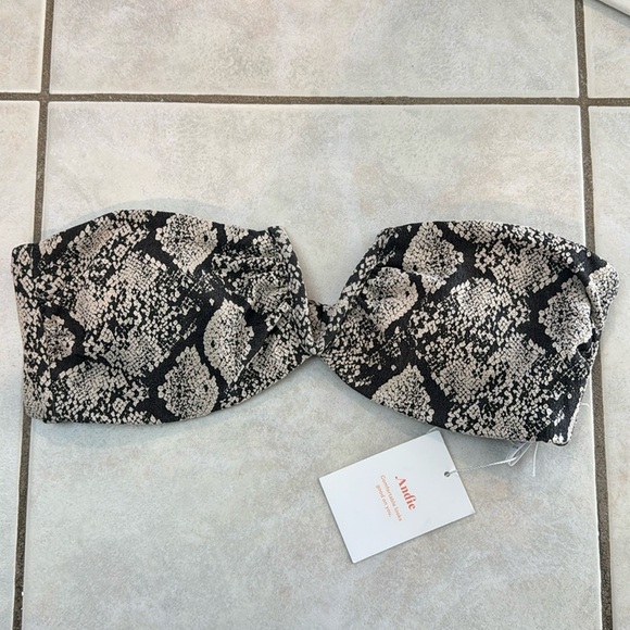 Andie Swim Scala Strapless Bikini Top in Snakeskin - Picture 2 of 4